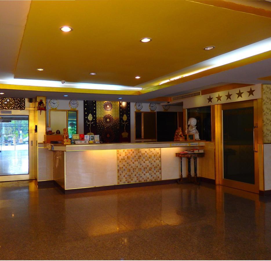 Pohseen Grand Palace Hotel Bangkok Bagian luar foto